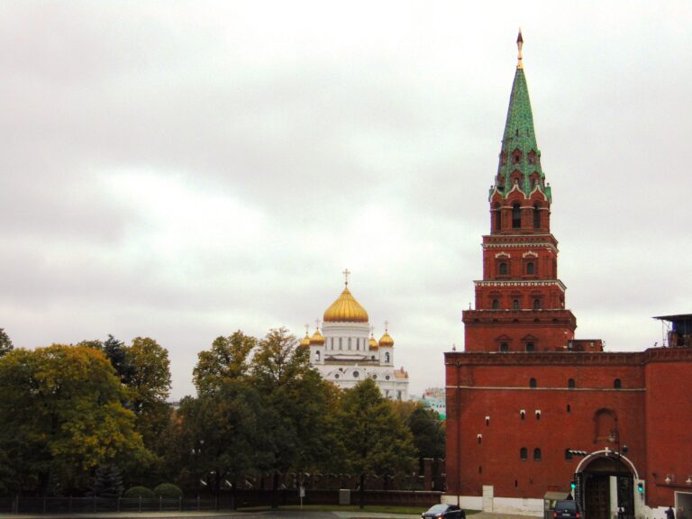 Москва (3/2)