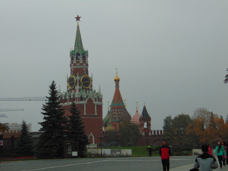 Московский уикенд (3/2)
